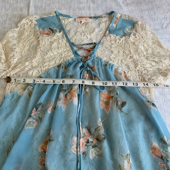 Ryu vintage lace top. Size M - Picture 5 of 9